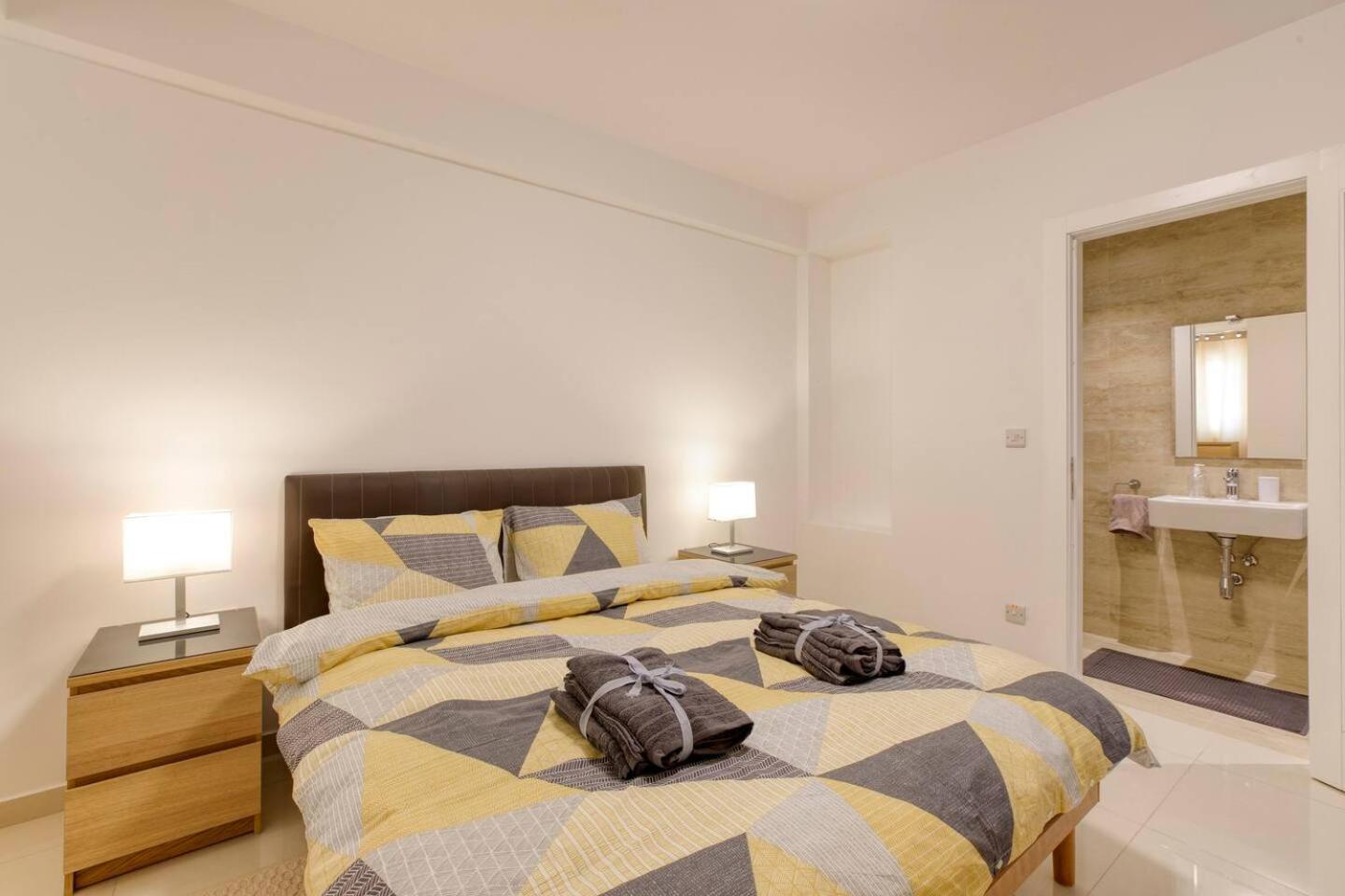 Beautiful Modern Central 2Br Apt Ta Xbiex Zewnętrze zdjęcie