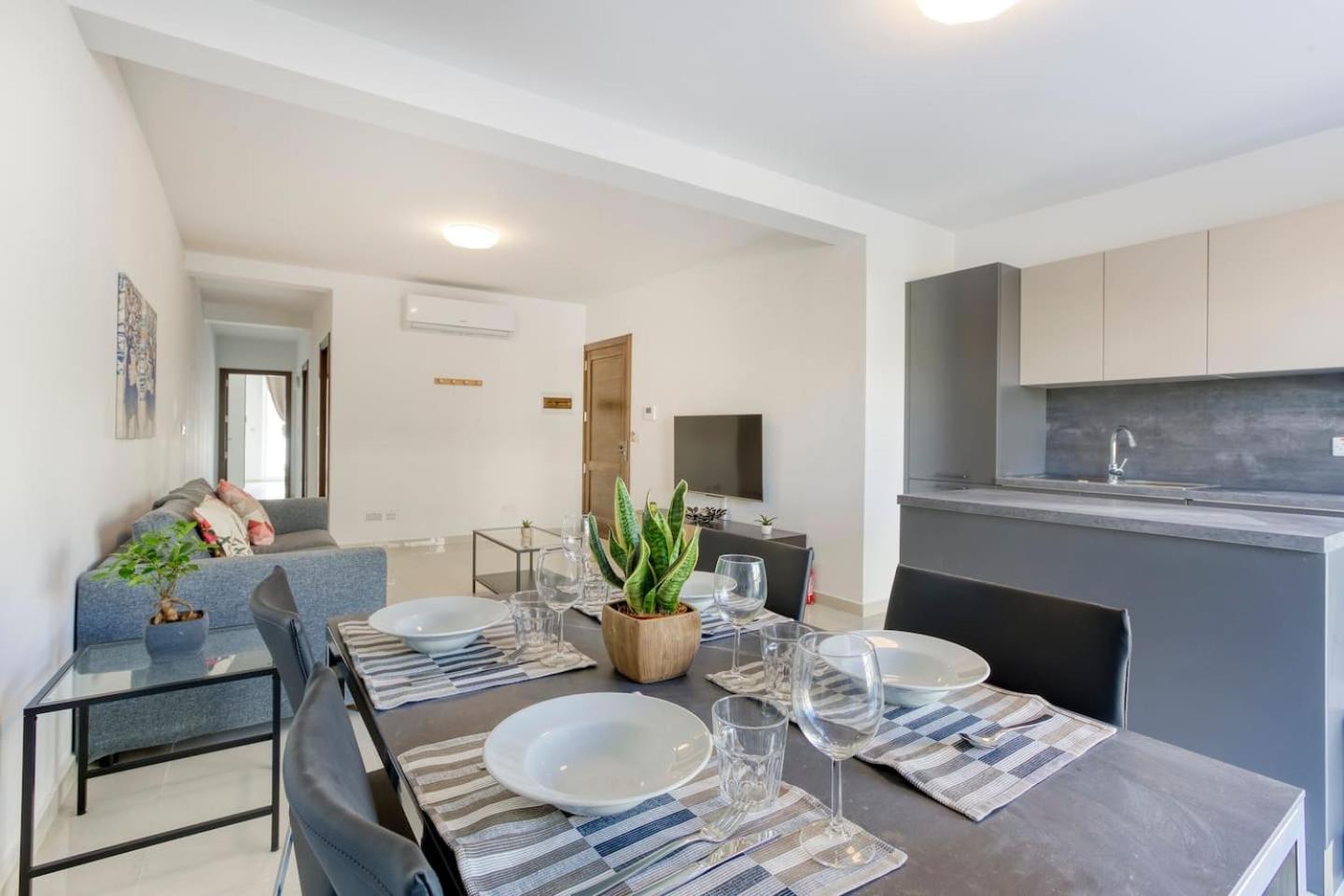 Beautiful Modern Central 2Br Apt Ta Xbiex Zewnętrze zdjęcie